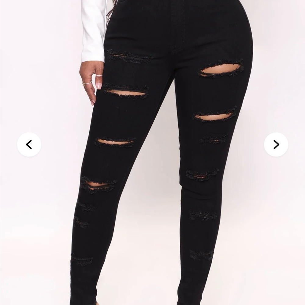 Fashion Nova Black Distressed Skinny Jeans